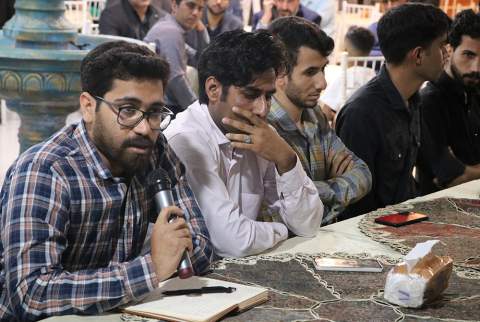 نشست صمیمی استاندار هرمزگان با نخبگان علمی، فرهنگی و کار آفرینان کمیته امداد