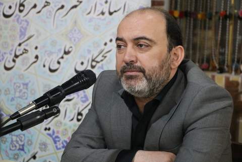 نشست صمیمی استاندار هرمزگان با نخبگان علمی، فرهنگی و کار آفرینان کمیته امداد