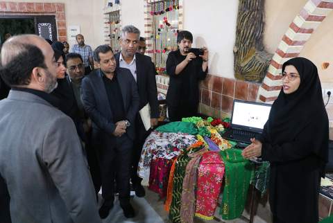 نشست صمیمی استاندار هرمزگان با نخبگان علمی، فرهنگی و کار آفرینان کمیته امداد