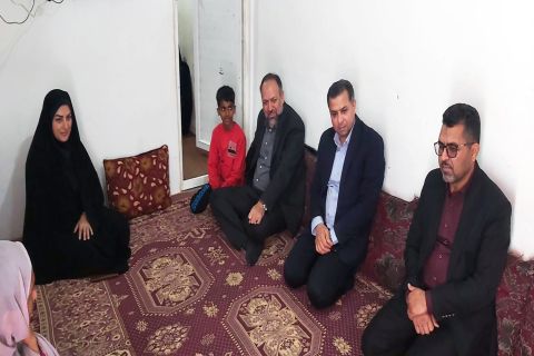 امضای تفاهم‌نامه همکاری میان کمیته امداد و سازمان منطقه آزاد کیش - 1403/02/12