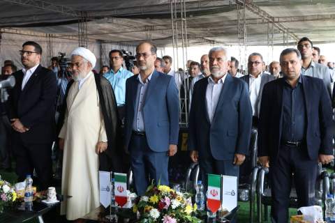 اهدا بیش از ۱۰۰۰ دستگاه لوازم ضروری زندگی به نیازمندان هرمزگانی - 1703/07/11