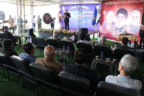 اهدا بیش از ۱۰۰۰ دستگاه لوازم ضروری زندگی به نیازمندان هرمزگانی - 1703/07/11