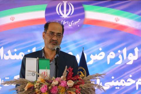 اهدا بیش از ۱۰۰۰ دستگاه لوازم ضروری زندگی به نیازمندان هرمزگانی - 1703/07/11