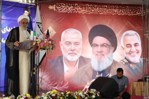 اهدا بیش از ۱۰۰۰ دستگاه لوازم ضروری زندگی به نیازمندان هرمزگانی - 1703/07/11