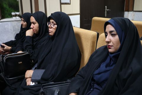 نشست تخصصی، آموزشی و توجیهی رؤسای هیئت عامل و اعضاء مراکز نیکوکاری استان هرمزگان- 1403/08/14