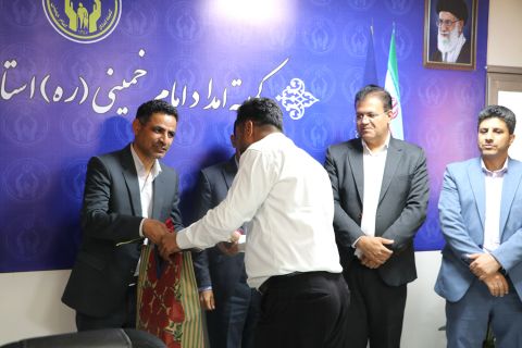 مراسم تجلیل تجلیل از مدیران نیکوکار مدارس همدل استان هرمزگان - 1403/08/15