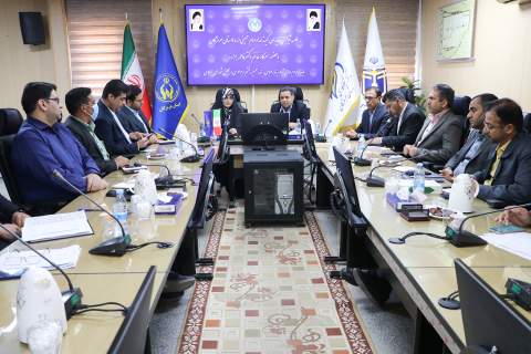 نشست مدیران کمیته امداد هرمزگان با حضور فاطمه جراره، نماینده مردم استان در مجلس شورای اسلامی-1403/10