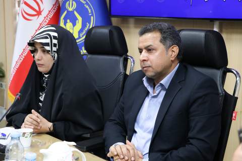 نشست مدیران کمیته امداد هرمزگان با حضور فاطمه جراره، نماینده مردم استان در مجلس شورای اسلامی-1403/10