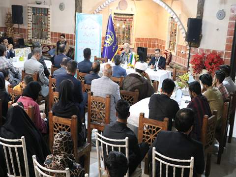  نخبگان نماد و نمود خودباوری و توانایی هستند