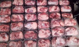 اهدا 8000 بسته گوشت قربانی به نیازمندان پارسیانی